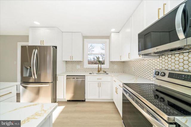 7103 LOCH RAVEN RD, Temple Hills, MD 20748