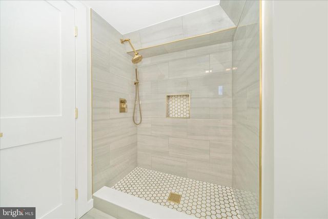 7103 LOCH RAVEN RD, Temple Hills, MD 20748