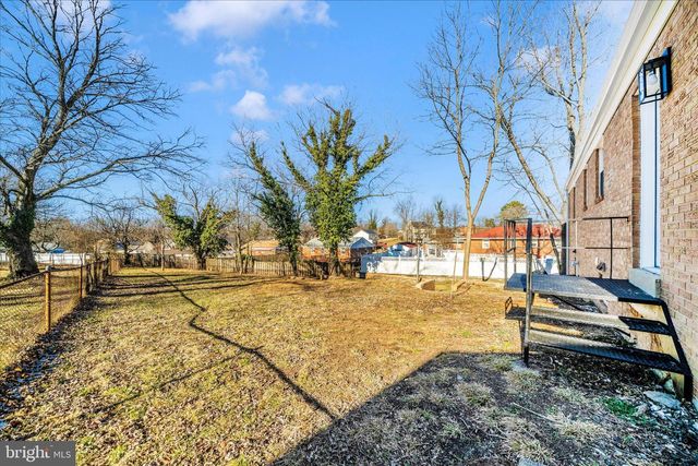 7103 LOCH RAVEN RD, Temple Hills, MD 20748