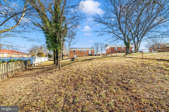 7103 LOCH RAVEN RD, Temple Hills, MD 20748