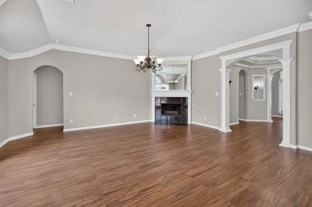 2848 Gillespie Lane, Grand Prairie, TX 75052