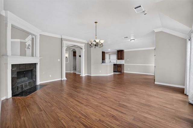 2848 Gillespie Lane, Grand Prairie, TX 75052