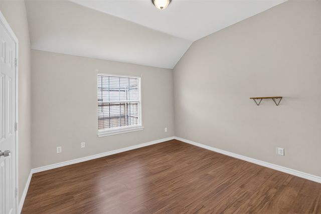 2848 Gillespie Lane, Grand Prairie, TX 75052