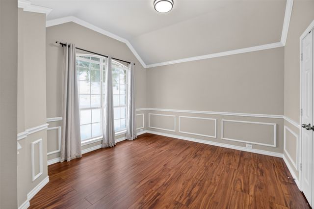 2848 Gillespie Lane, Grand Prairie, TX 75052