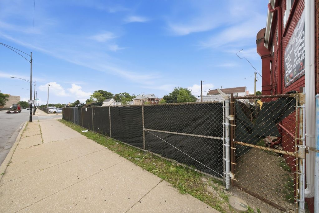 3135-3139 W 51st Street, Chicago, IL 60632 — photo 3