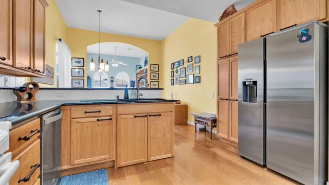 331 Rio Chama Circle SW, Los Lunas, NM 87031