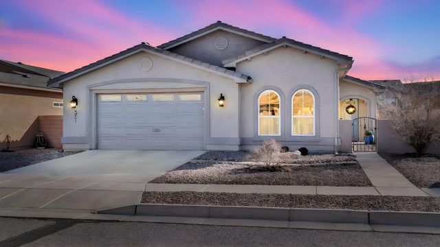 331 Rio Chama Circle SW, Los Lunas, NM 87031