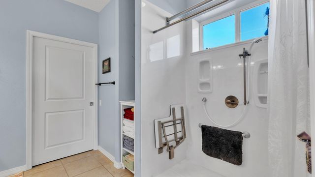 331 Rio Chama Circle SW, Los Lunas, NM 87031