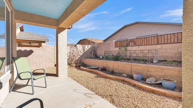 331 Rio Chama Circle SW, Los Lunas, NM 87031