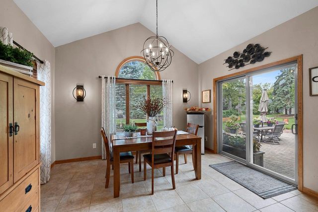 764 SADDLEBROOK COURT, Neenah, WI 54956