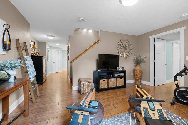 764 SADDLEBROOK COURT, Neenah, WI 54956