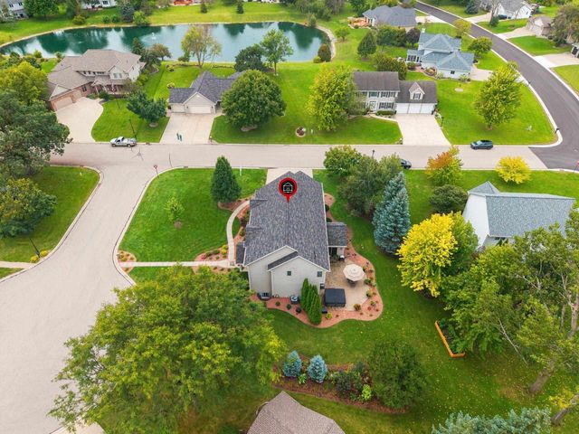 764 SADDLEBROOK COURT, Neenah, WI 54956