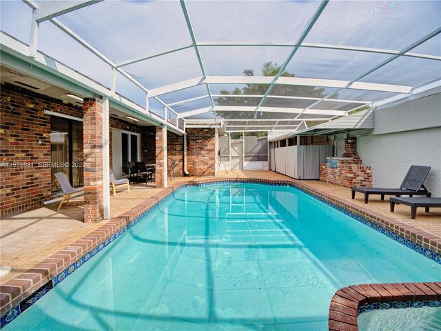 2703 Adams Street, Hollywood, FL 33020