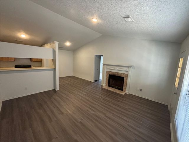 2033 REDWING WAY, Round Rock, TX 78664