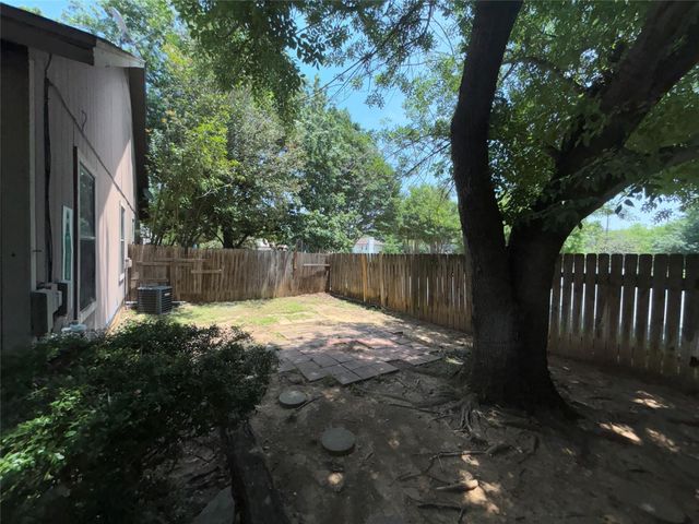 2033 REDWING WAY, Round Rock, TX 78664