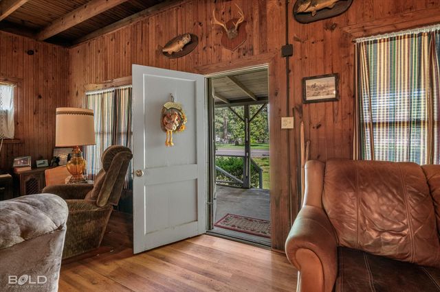11259 Ferry Lake Road, Oil City, LA 71061