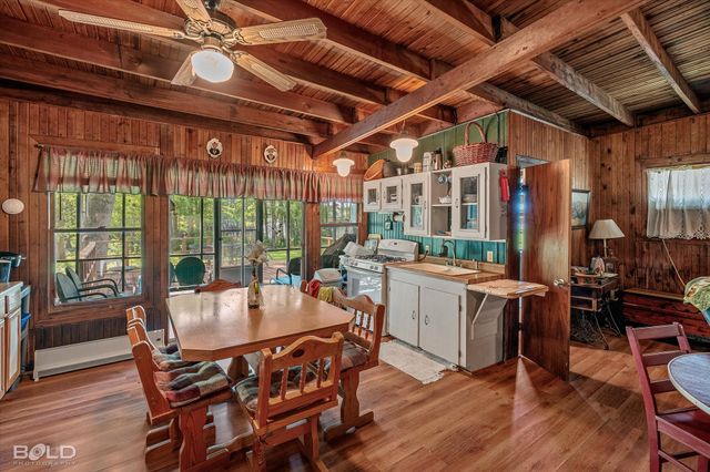11259 Ferry Lake Road, Oil City, LA 71061