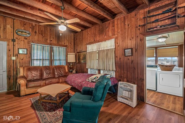 11259 Ferry Lake Road, Oil City, LA 71061