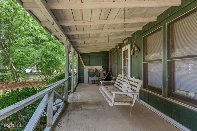 11259 Ferry Lake Road, Oil City, LA 71061