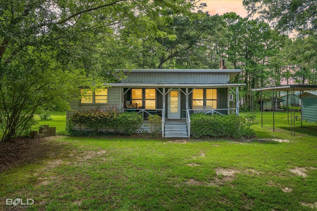 11259 Ferry Lake Road, Oil City, LA 71061