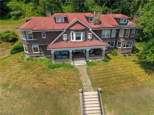 34 Orchard Road, Wheeling, WV 26003