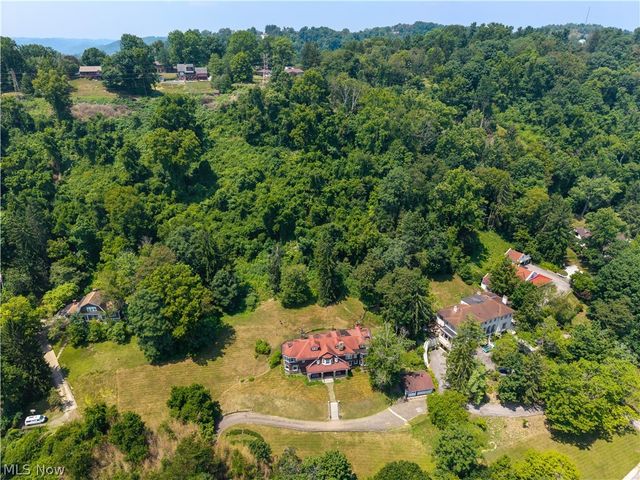 34 Orchard Road, Wheeling, WV 26003
