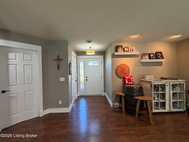 2812 Oakwood Dr, Bardstown, KY 40004