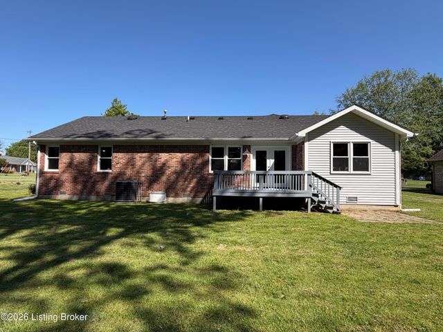 2812 Oakwood Dr, Bardstown, KY 40004