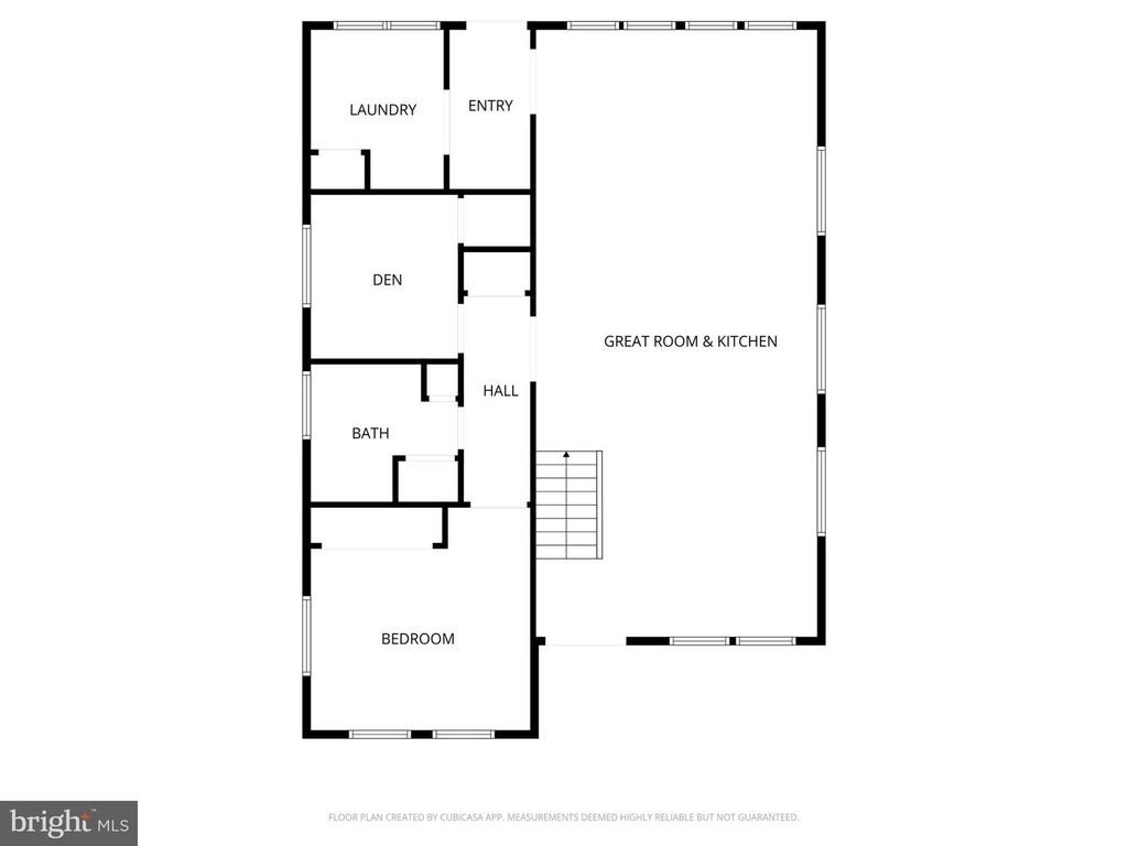 Image 3 of property listing at 14270 CALVERT ST, Solomons, MD 20688