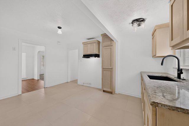 7928 Norvell Drive, Dallas, TX 75227