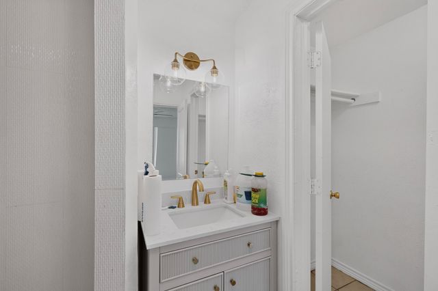 7928 Norvell Drive, Dallas, TX 75227