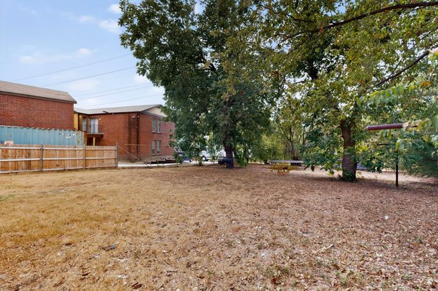 7928 Norvell Drive, Dallas, TX 75227
