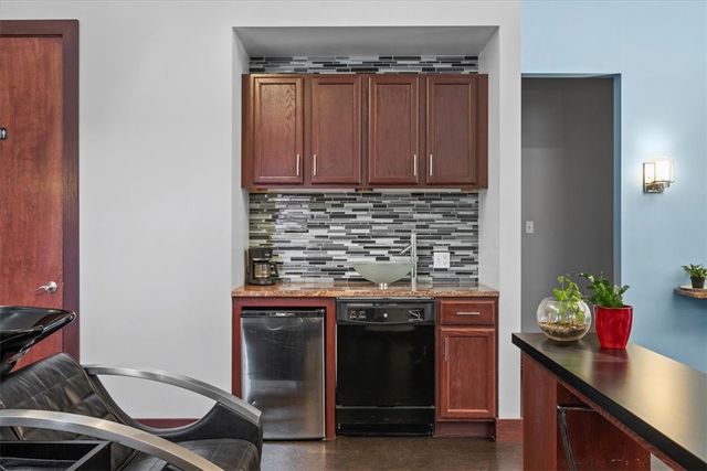 4731 Butler St, Lawrenceville, PA 15201