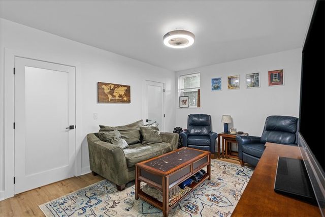 4731 Butler St, Lawrenceville, PA 15201