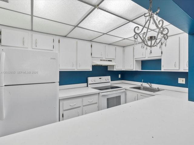 4172 Inverrary Dr 306, Lauderhill, FL 33319
