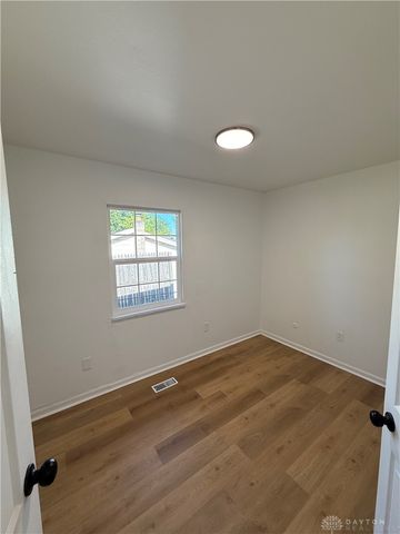3540 Teaberry Drive, Riverside, OH 45424