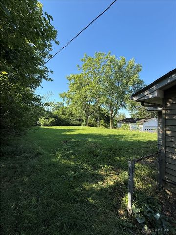 3540 Teaberry Drive, Riverside, OH 45424