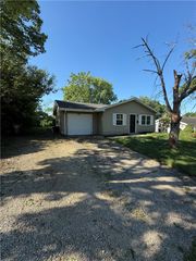 3540 Teaberry Drive, Riverside, OH 45424