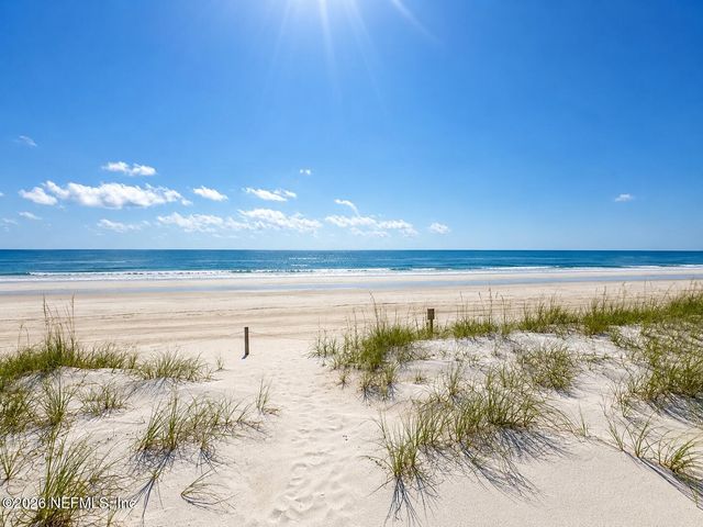 1746 OCEAN GROVE Drive, Atlantic Beach, FL 32233