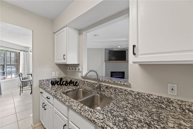 7122 Premont Dr D101, Corpus Christi, TX 78414