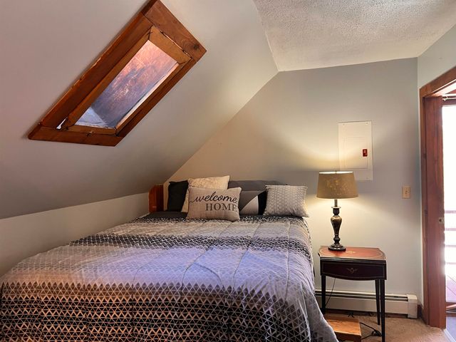 7868 Pomfret Road, Pomfret, VT 05053