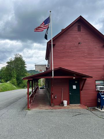 7868 Pomfret Road, Pomfret, VT 05053