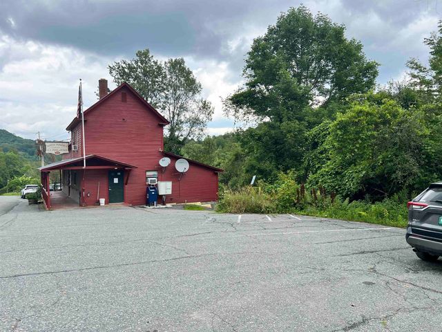 7868 Pomfret Road, Pomfret, VT 05053