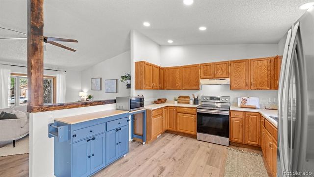 2024 Ambleside Drive, Colorado Springs, CO 80915