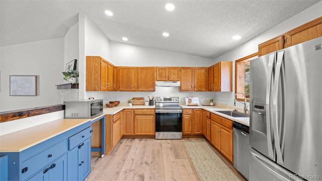 2024 Ambleside Drive, Colorado Springs, CO 80915