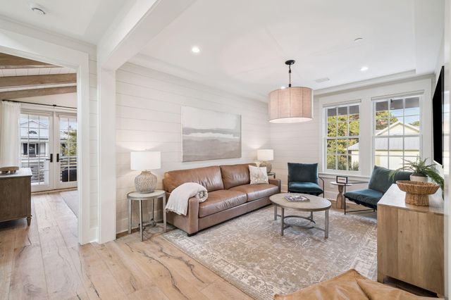 101 Carillon Avenue, Panama City Beach, FL 32413