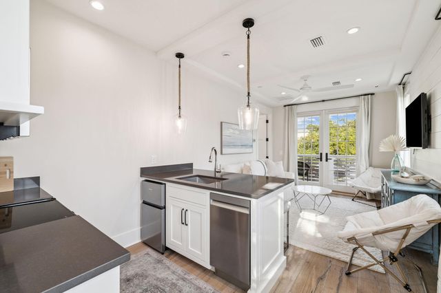 101 Carillon Avenue, Panama City Beach, FL 32413