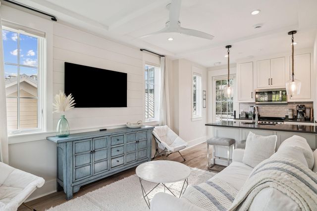 101 Carillon Avenue, Panama City Beach, FL 32413