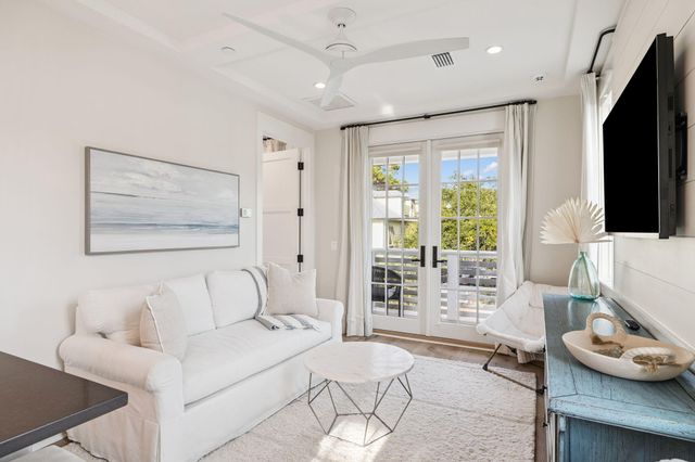 101 Carillon Avenue, Panama City Beach, FL 32413