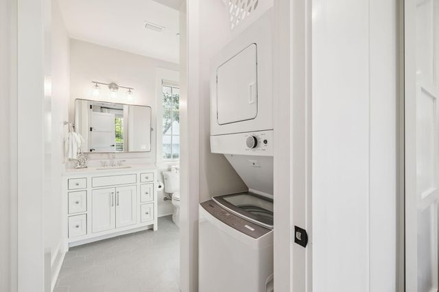 101 Carillon Avenue, Panama City Beach, FL 32413